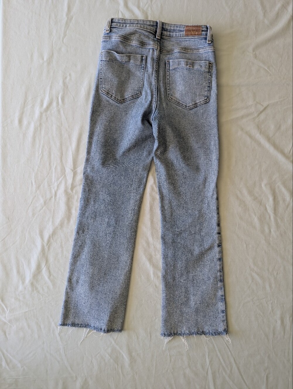 Zara Size 2 Ankle Length Raw Edge Jeans - Picture 7 of 9